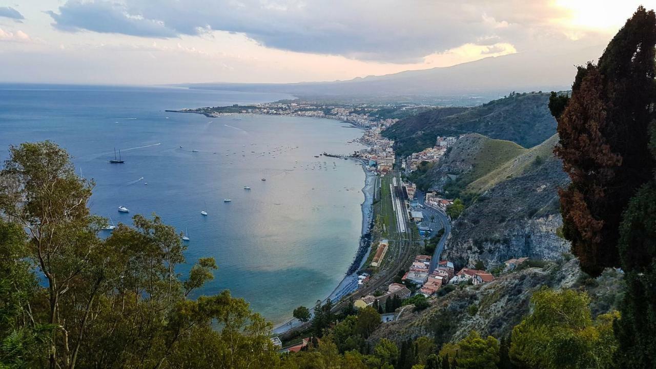 Ferienwohnung Casa Raffaella Giardini-Naxos Exterior foto
